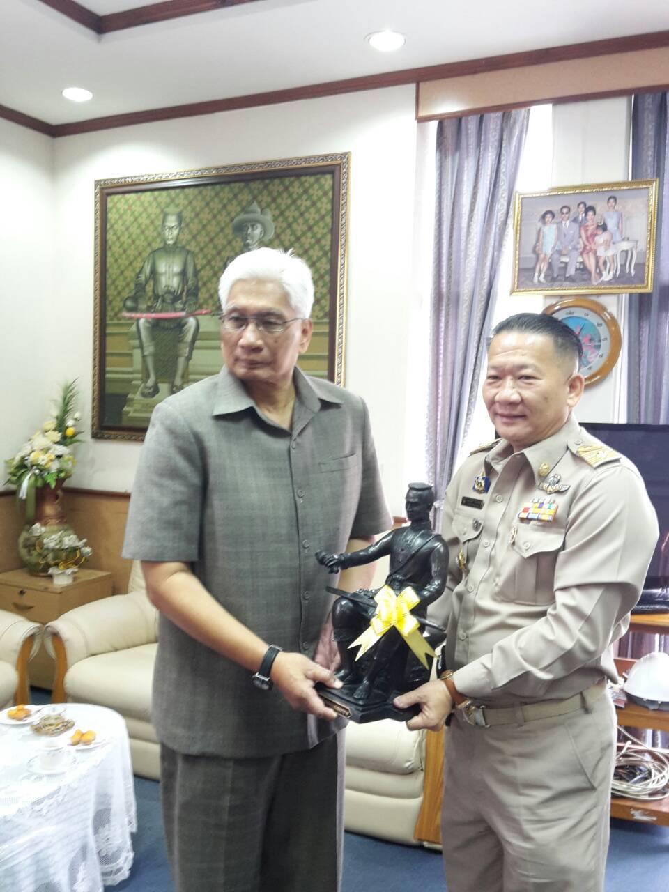 https://www.nakhonmaesotcity.go.th/frontend/images/grouppage/news_photo/12263.jpg?0304