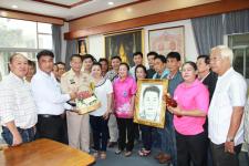 ชาวบ้านในแม่สอดร่วมอวยพรวันคล้ายวันเกิดนายกนครแม่สอด