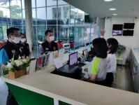 ทน.แม่สอด จัดประชุมคณะกรรมการศูนย์ปฏิบัติการควบคุมโรคเทศบาลนครแม่สอดและออกตรวจห้างร้าน ร้านสะดวกซื้อ ร้านอาหาร ร้านนวดต่างๆ และสถานศึกษาในเขตเทศบาล