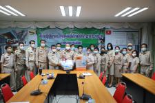 นายกเทศมนตรี มอบอุปกรณ์ป้องกันการแพร่ระบาดของโรคติดเชื้อโควิด-19