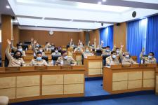 สภาเทศบาลนครแม่สอด ประชุมสภาเทศบาลนครแม่สอด ครั้งแรก