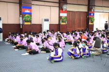 ทน.แม่สอด ร่วมกับ รพ.แม่สอด ร่วมให้บริการฉีดวัคซีนเคลื่อนที่ให้แก่นักเรียนโรงเรียนในสังกัดเทศบาลนครแม่สอด และโรงเรียนอนุกุลวิทยา