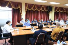 ทน.แม่สอด ประชุมการจัดกิจกรรมวันชาติ และวันพ่อแห่งชาติ
