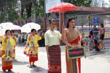 เทศบาลนครแม่สอด จัดขบวนแห่สงกรานต์ ประจำปี 2562 เพื่อสืบสานประเพณีและวัฒนธรรมอันดีงามของไทย