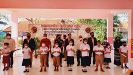 ทน.แม่สอด ร่วมมอบทุนการศึกษาประจำปีการศึกษา 2564 โรงเรียนเทศบาลวัดดอนแก้ว