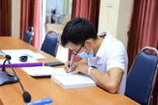 ทน.แม่สอด จัดประชุมคณะกรรมการกลั่นกรองการประเมินผลการปฏิบัติงานของพนักงานเทศบาล ลูกจ้างประจำ และพนักงานจ้าง สังกัดเทศบาลนครแม่สอด