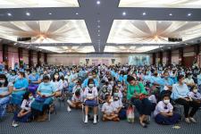 ผู้บริหารเทศบาลนครแม่สอด เข้าร่วมกิจกรรมงานวันแม่โรงเรียนเทศบาลวัดดอนแก้ว ประจำปีการศึกษา 2565