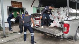 ทน.แม่สอด รับมอบข้าวสาร อาหารแห้ง จำนวน 250 ชุด จาก แม่สอดมูลนิธิสามัคคีการกุศล คณะกรรมการเถ่านั้ง รุ่นที่ 53