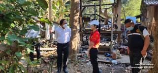 ทน.แม่สอด ลงพื้นที่เยี่ยมผู้ประสบเหตุอัคคีภัย ณ บ้านเลขที่ 39/3 ชุมชนสองแคว 2 เทศบาลนครแม่สอด