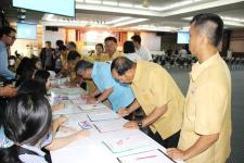 เทศบาลนครแม่สอด จัดโครงการอบรมฟื้นฟูประสิทธิภาพการทำงานของคณะกรรมการชุมชนพร้อมจัดเวทีประชาคมตามโครงการไทยนิยม ยั่งยืน