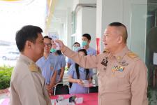 เทศบาลนครแม่สอด จัดกิจกรรมคัดกรองไวรัส COVID-19 ในสำนักงานเทศบาลนครแม่สอด
