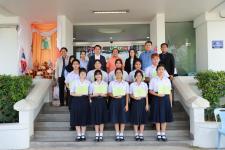 ทน.แม่สอด มอบใบประกาศเกียรติบัตร ผู้ผ่านการฝึกประสบการณ์ ด้านการแพทย์และสาธารณสุข คลินิกชุมชนอบอุ่นเทศบาลนครแม่สอด