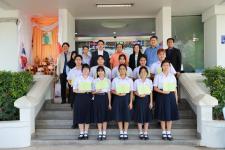 ทน.แม่สอด มอบใบประกาศเกียรติบัตร ผู้ผ่านการฝึกประสบการณ์ ด้านการแพทย์และสาธารณสุข คลินิกชุมชนอบอุ่นเทศบาลนครแม่สอด