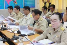 ประชุมผู้บริหาร สมาชิกสภาเทศบาลและหัวหน้าส่วนราชการ เทศบาลนครแม่สอด