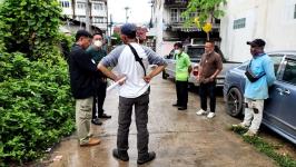 ทน.แม่สอด ลงพื้นที่สำรวจพร้อมแก้ไขปัญหาน้ำท่วมขัง ชุมชนอินทรคีรี 1