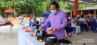 ทน.แม่สอด ร่วมประกอบพิธีทำบุญศาลาธรรมสังเวชหลังใหม่ ณ วัดตรีรัตนาราม