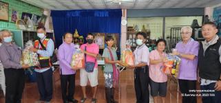 ทน.แม่สอด ลงพื้นที่มอบถุงยังชีพและให้กำลังใจ ผู้ประสบอุทกภัยในพื้นที่เทศบาลนครแม่สอด