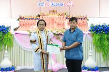 จัดพิธีมอบวุฒิบัตรให้แก่ผู้สำเร็จการศึกษา “วิชชาลัยสูงวัยนครแม่สอด” 