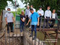 ทน.แม่สอด ลงพื้นที่ติดตามความคืบหน้าโครงการก่อสร้างระบบระบายน้ำหลัก (ก่อสร้างสะพาน ยาว 28 เมตร)