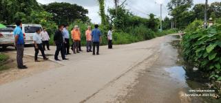 ทน.แม่สอด ลงพื้นที่ตรวจงานก่อสร้างต่าง ๆ ในเขตเทศบาลนครแม่สอด