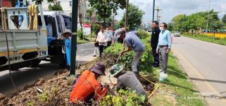 ทน.แม่สอด ลงพื้นที่ตรวจงานก่อสร้างต่าง ๆ ในเขตเทศบาลนครแม่สอด