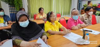 ทน.แม่สอด ประชุมคณะกรรมการชมรมผู้สูงอายุเทศบาลนครแม่สอด