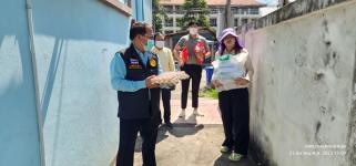 ทน.แม่สอด ลงพื้นที่มอบสิ่งของอุปโภคบริโภคให้แก่ผู้สูงอายุ ชุมชนดอนไชย