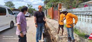 ทน.แม่สอด ลงพื้นที่ติดตามความคืบหน้าโครงการก่อสร้างรางระบายน้ำ ชุมชนอิสลาม