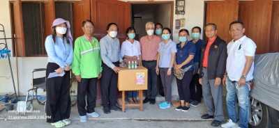 ทน.แม่สอด ลงพื้นที่มอบสิ่งของอุปโภคบริโภคให้แก่ผู้สูงอายุ และผู้ป่วยติดเตียง ชุมชนร่วมแรง และชุมชนดอนไชย