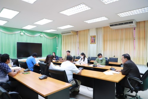 ทน.แม่สอด จัดประชุมหารือการขออนุญาตจ้างช่วงงานบริหารจัดการกำจัดขยะมูลฝอย ประจำปี 2567