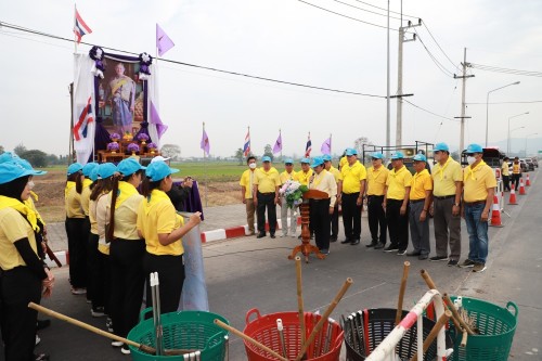 ทน.แม่สอด จัดกิจกรรมจิตอาสาปรับภูมิทัศน์เส้นทางเสด็จฯ ถนนทางหลวงชนบท 3050