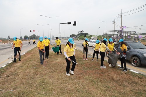 ทน.แม่สอด จัดกิจกรรมจิตอาสาปรับภูมิทัศน์เส้นทางเสด็จฯ ถนนทางหลวงชนบท 3050