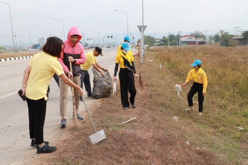 ทน.แม่สอด จัดกิจกรรมจิตอาสาปรับภูมิทัศน์เส้นทางเสด็จฯ ถนนทางหลวงชนบท 3050