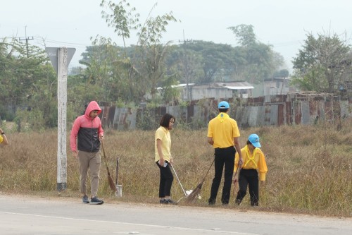 ทน.แม่สอด จัดกิจกรรมจิตอาสาปรับภูมิทัศน์เส้นทางเสด็จฯ ถนนทางหลวงชนบท 3050