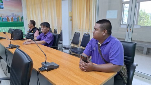 ทน.แม่สอด จัดประชุมเตรียมความพร้อมการปฏิบัติหน้าที่ออกตรวจรักษาความปลอดภัยในโรงเรียน เขตเทศบาลนครแม่สอด 