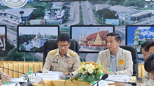 ทน.แม่สอด ร่วมการประชุมของคณะกรรมาธิการการกฎหมายการยุติธรรมและสิทธิมนุษยชนสภาผู้แทนราษฎร ในโอกาสมาศึกษาดูงาน "แนวทางการแก้ไขปัญหาแบบยั่งยืน ต่อการโยกย้ายถิ่นฐานแบบไม่ปกติ ในกลุ่มผู้ลี้ภัย" ที่ อ.แม่สอด	