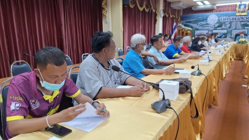 ทน.แม่สอด จัดประชุมสรุปผลการสำรวจและประเมินความจำเป็นเร่งด่วนแก่ผู้ประสบปัญหาทางสังคมในพื้นที่ ปีงบประมาณ 2567