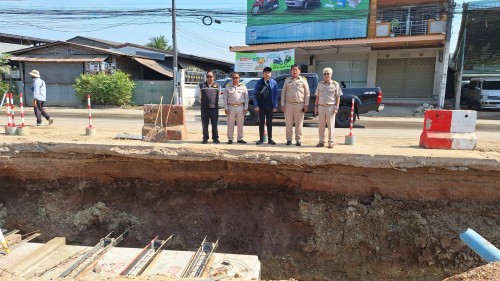 เทศบาลนครแม่สอด ลงพื้นที่ติดตามความคืบหน้า โครงการพัฒนาตามผังเมือง รวมเมืองแม่สอด อำเภอแม่สอด จังหวัดตาก 