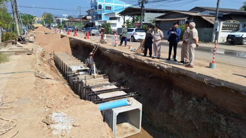 เทศบาลนครแม่สอด ลงพื้นที่ติดตามความคืบหน้า โครงการพัฒนาตามผังเมือง รวมเมืองแม่สอด อำเภอแม่สอด จังหวัดตาก 