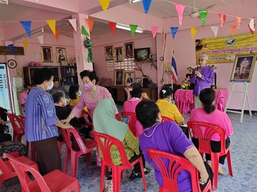 เทศบาลนครแม่สอด เข้าร่วมการประชุมกลุ่มผู้สูงอายุชุมชนดอนไชยประจำเดือน กุมภาพันธ์ 2567