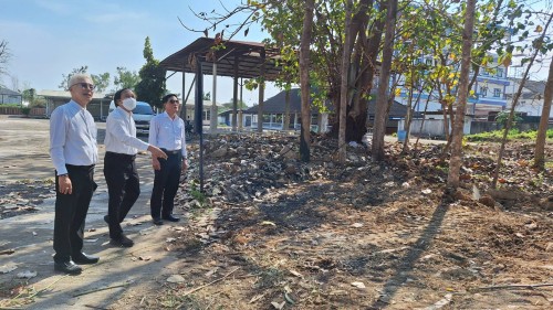 เทศบาลนครแม่สอด ลงพื้นที่สำรวจสุสานบ้านเหนือ