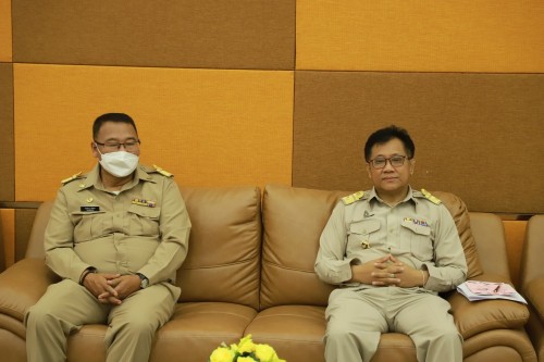 ทน.แม่สอด ร่วมพิธีเปิดโครงการอบรมการสุขาภิบาลอาหาร สำหรับผู้ประกอบการร้านอาหารรุ่นที่ 2