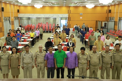 ทน.แม่สอด ร่วมพิธีเปิดโครงการอบรมการสุขาภิบาลอาหาร สำหรับผู้ประกอบการร้านอาหารรุ่นที่ 2