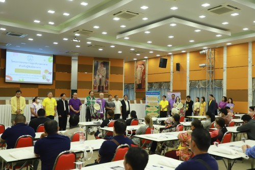 ทน.แม่สอด ร่วมพิธีเปิดโครงการอบรมการสุขาภิบาลอาหาร สำหรับผู้สัมผัสอาหาร 
