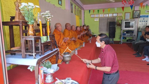 ทน.แม่สอด เข้าร่วมงานทำบุญทอดผ้าป่าสามัคคีชุมชนจ๊อกจอสามัคคี
