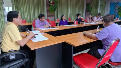 ทน.แม่สอด จัดประชุมเตรียมความพร้อมในพิธีเปิดการแข่งขันกีฬาประสานพลังแผ่นดินต่อต้านยาเสพติด