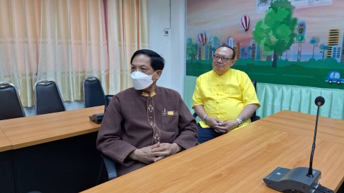 เทศบาลนครแม่สอด มอบใบประกาศเกียรติบัตร ผู้ผ่านการฝึกประสบการณ์ ด้านการแพทย์และสาธารณสุข คลินิกชุมชนอบอุ่นเทศบาลนครแม่สอด
