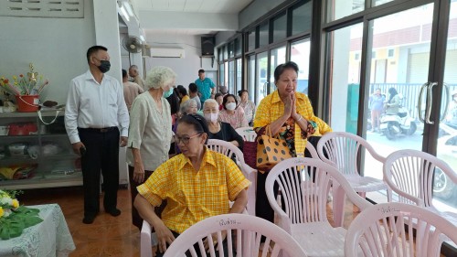 เทศบาลนครแม่สอด จัดประชุมผู้สูงอายุ ชุมชนวัดหลวง ประจำเดือนมีนาคม 2567
