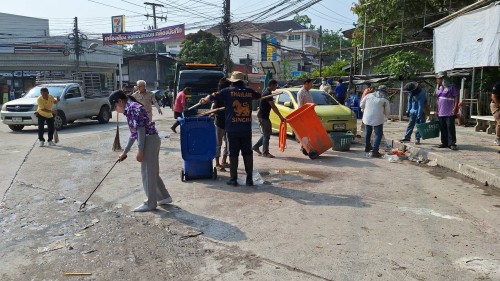 เทศบาลนครแม่สอด ดำเนินการทำความสะอาดหลังเทศกาลสงกรานต์