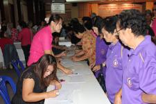 โครงการอบรมประชาธิปไตย รุ่นพิเศษ 1 โดย มูลนิธิ 111 ไทยรักไทยและชมรมเสียงสตรีเพื่อประชาธิปไตย
